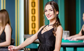 Đội ngũ hỗ trợ khách hàng 24/7 của H58WIN